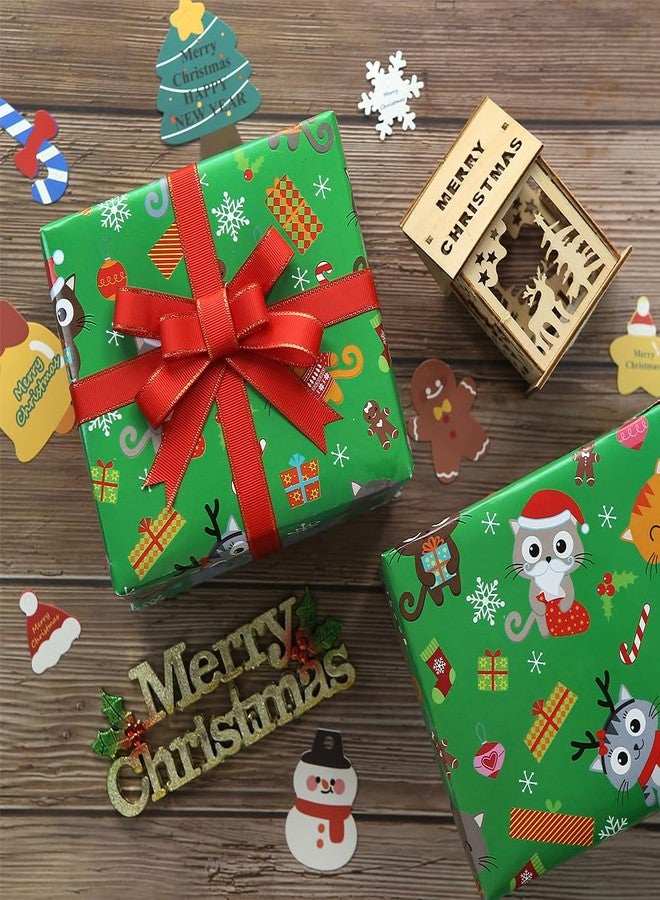ورق تغليف هدايا عيد الميلاد باللون الأخضر، مزين برسومات قطط مرحة ترتدي قبعات عيد الميلاد ورجل خبز الزنجبيل وسانتا كلوز. مجموعة من 4 أوراق مطوية بشكل مسطح، مقاس كل ورقة 20 × 28 بوصة، بمساحة 15 قدمًا مربعًا. مزين بشريط سلكي أحمر وذهبي. - Image 4